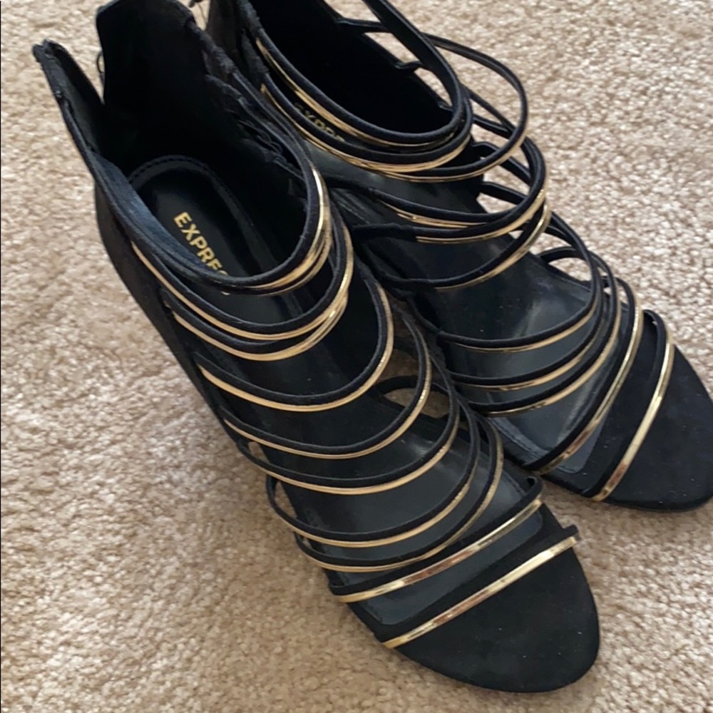 Express wedge heels